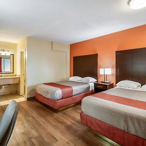Economy Quadruple Room Non-Smoking